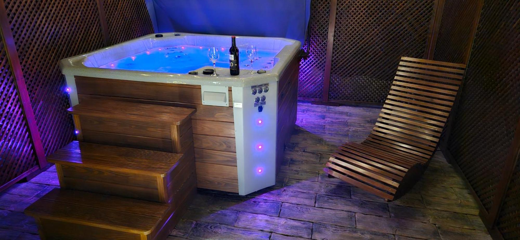 Apartamenty Komarno 46 Jacuzzi&Sauna Exterior photo